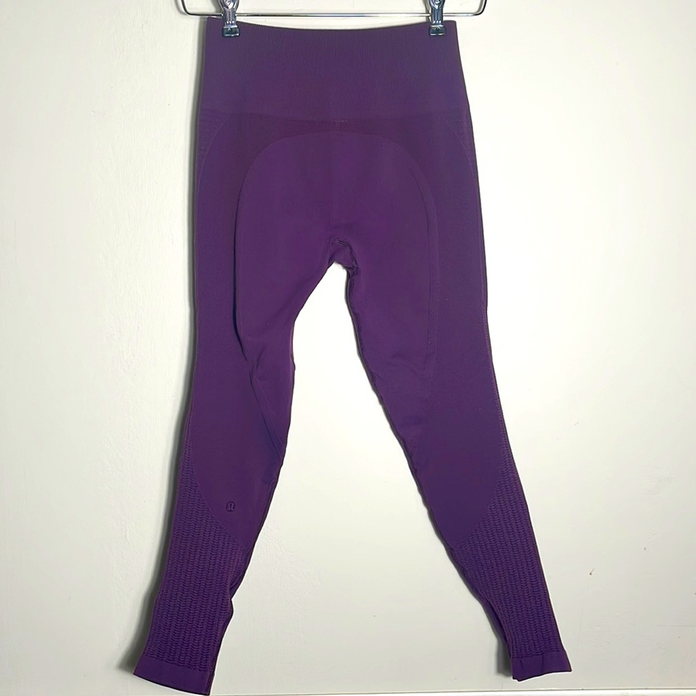 Lululemon Flow & Go Tight High Waist Purple Leggings 7/8 Length